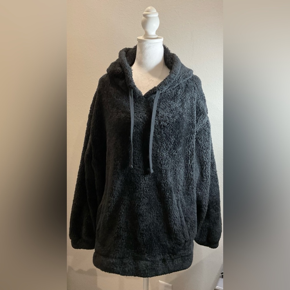 Universal Thread Black Fleece Jacket - image 4